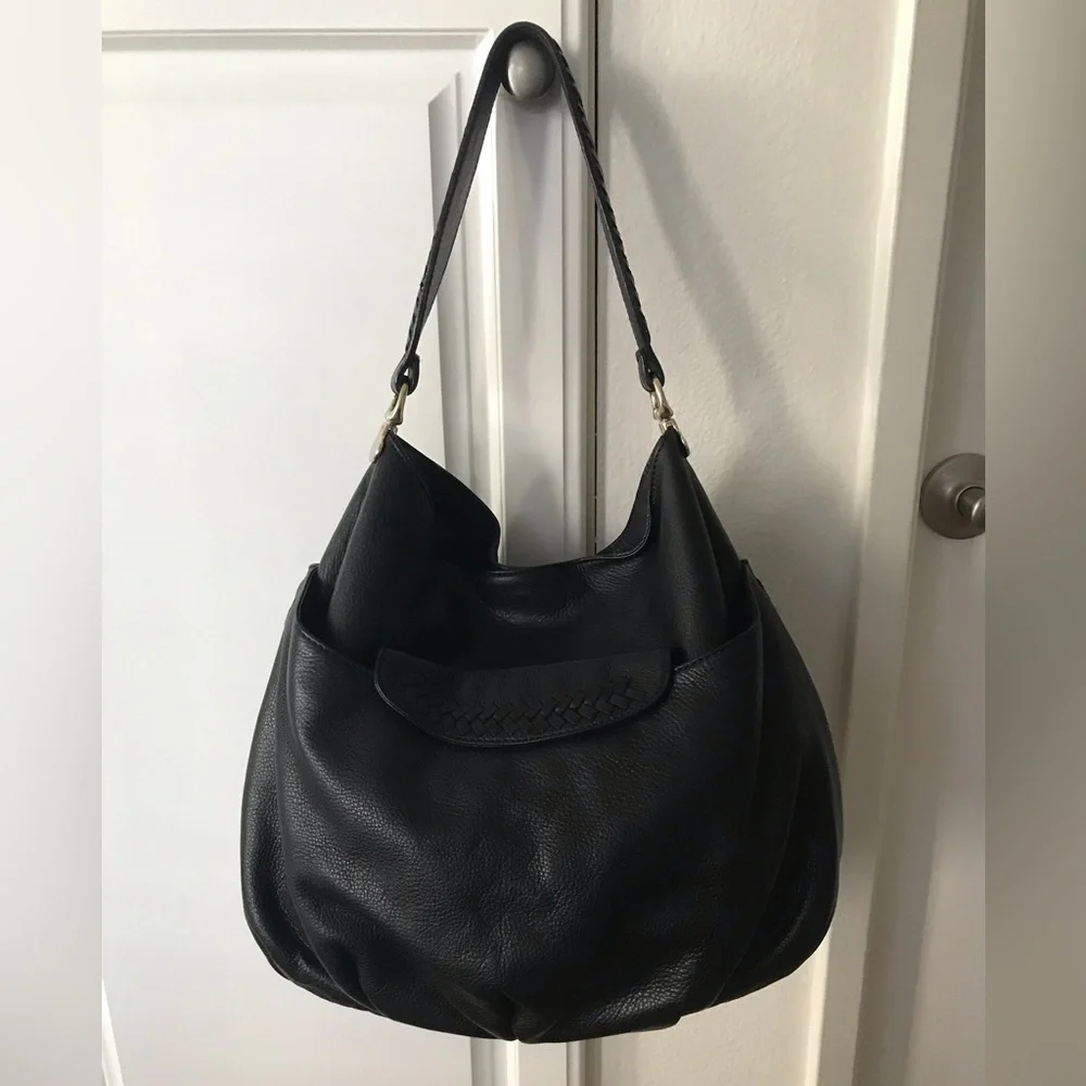 Helen Kaminski Black Leather Handbag Tote Bag